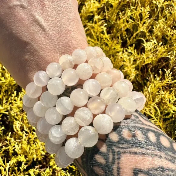 10mm Pink Mangano Calcite Beaded Bracelet - *UV Reactive* - Picture 9 of 10